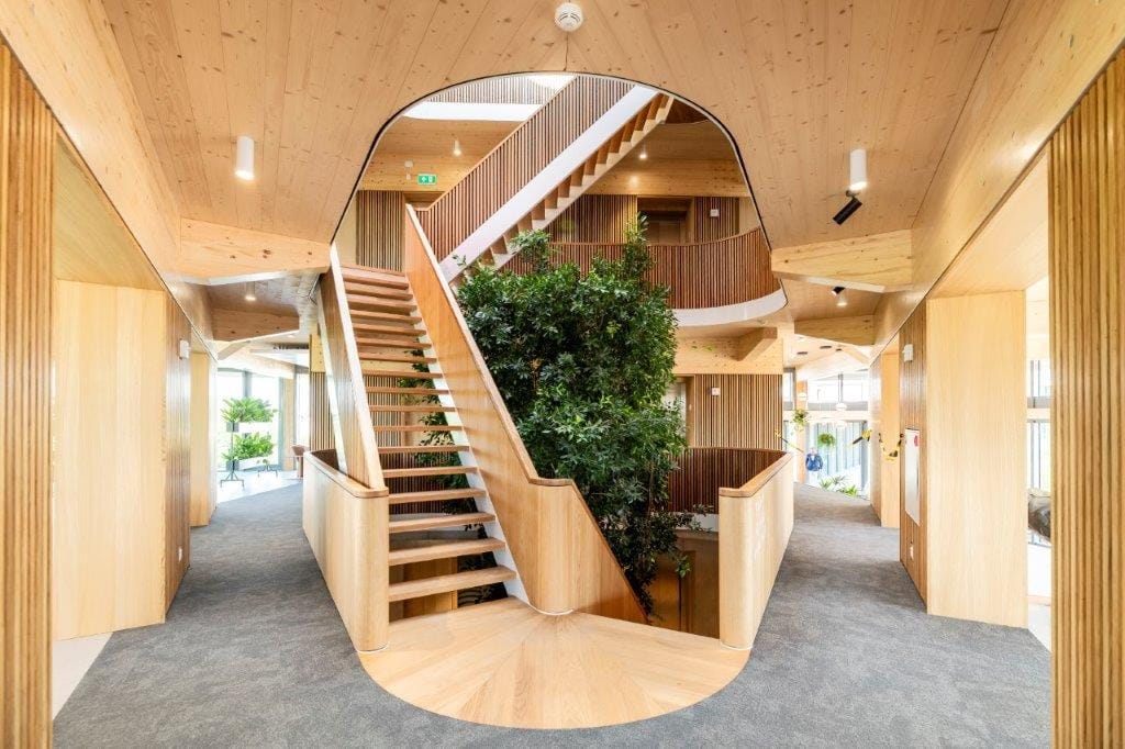 houten trappenhuis parel in d epolder